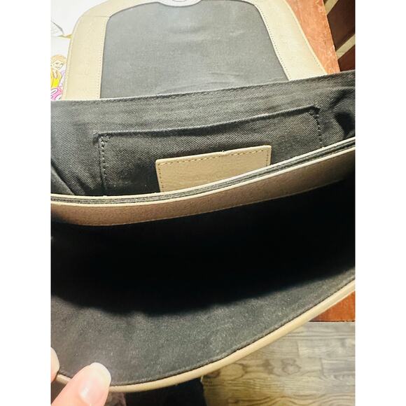 SEEBY CHLOÉ Neutral Tan Gold-Tone Hardware Tassel Leather Crossbody Purse - Picture 11 of 12